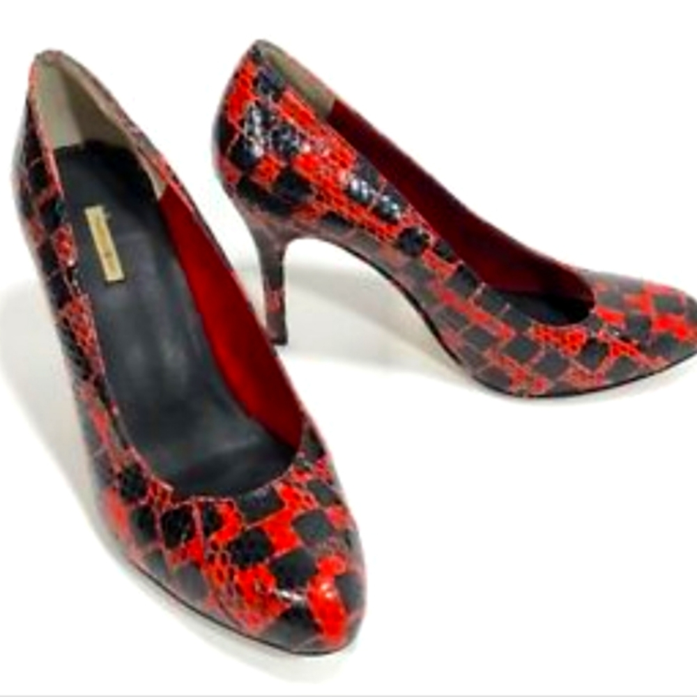 Max Studio Geometric Heels